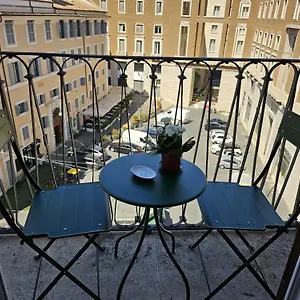 Boutique Della Croce Affittacamere Roma