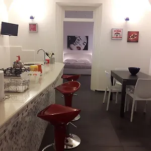 Appartamento A Un Passo Dal Massimo, Palermo